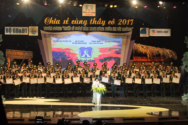Đồng chí Trương Thị Mai phát biểu tại chương trình.