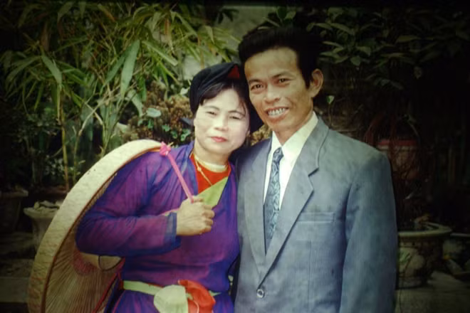 Vợ chồng bà Kim Quýnh.