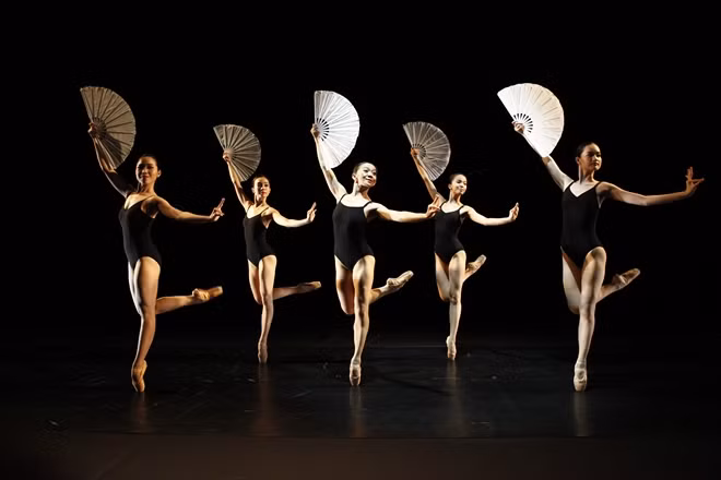Chương trình "The Ballerina".
