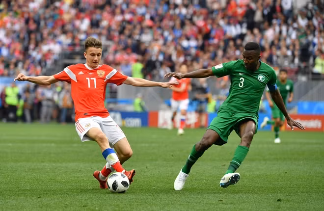 Golovin chơi tốt ở trận mở màn.
