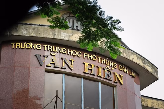Trường THPT dân lập Văn Hiến.