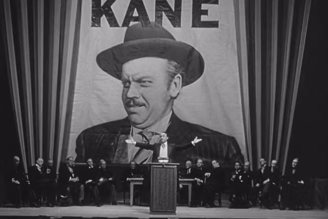 Một cảnh trong phim "Công dân Kane", bộ phim đầu tay do Orson Welles đạo diễn. Ông cũng thủ vai chính, nhân vật Charles Foster Kane.