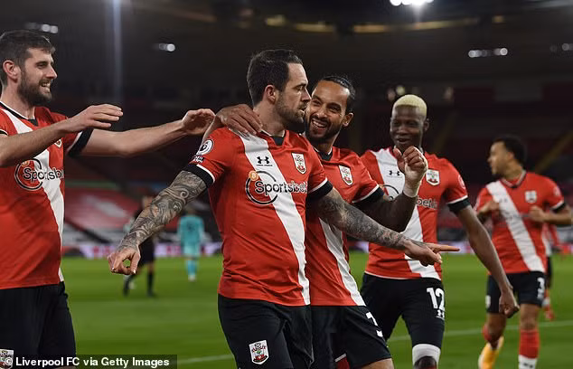 Cũng cần nhắc lại là Danny Ings vừa trở lại sau chấn thương. Suốt quãng thời gian Ings vắng mặt, Southampton không biết đến mùi chiến thắng.