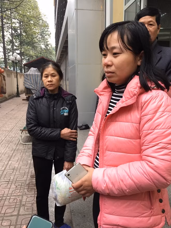 Chị Hải chia sẻ về tình trạng của con.