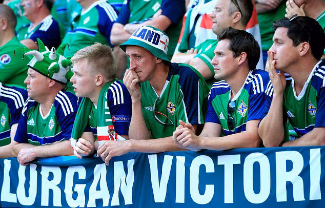 CĐV Bắc Ireland. Ảnh: PA.