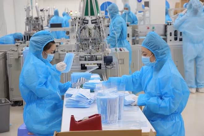 Tận dụng cơ hội từ các FTA thúc đẩy hoạt động xuất nhập khẩu.