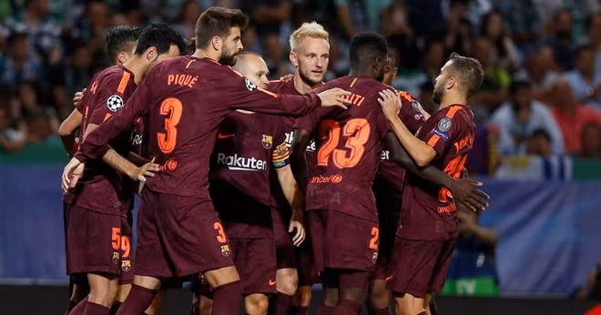 Barca thắng có phần may mắn. Ảnh: Reuters..
