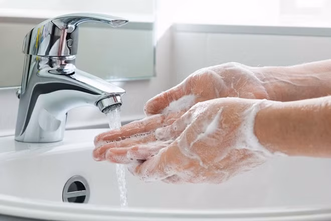 Rửa tay có ý nghĩa quan trọng để phòng nhiễm khuẩn bệnh viện.