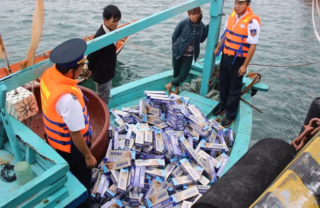 Tình trạng buôn lậu vẫn diễn biến phức tạp. Ảnh: CTV