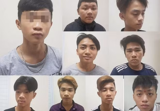 Kiệt và đồng bọn trong băng cướp.