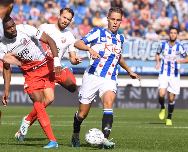 SC Heerenveen hòa đáng tiếc trên sân nhà. Ảnh: Heerenveen FC