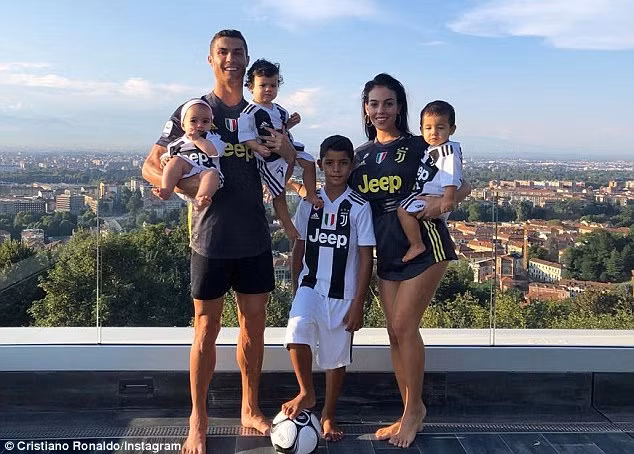 Bức ảnh trên Instagram của Ronaldo.