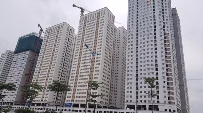 Giá căn hộ chung cư liên tục tăng thời gian qua, chưa có dấu hiệu chững lại.