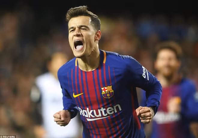 Cựu cầu thủ Liverpool có lần đầu lập công cho Barca. Ảnh: Reuters.