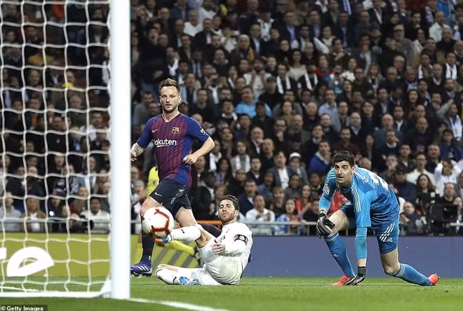 Rakitic ghi bàn duy nhất của trận đấu.