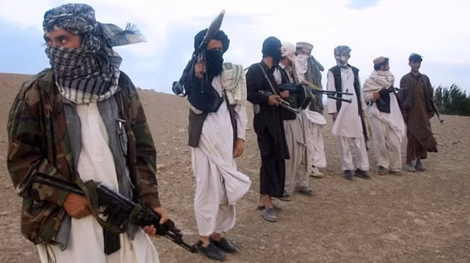 Các tay súng Taliban. Ảnh: Getty.