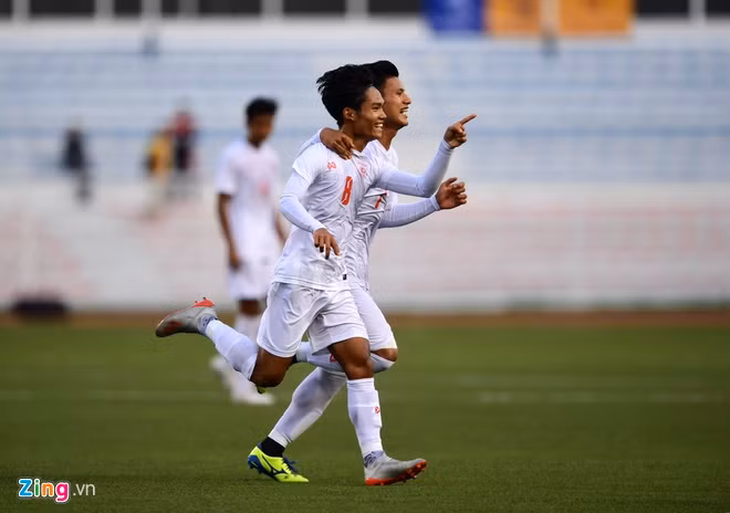U22 Myanmar giành huy chương đồng môn bóng đá nam SEA Games 30. Ảnh: Zing.