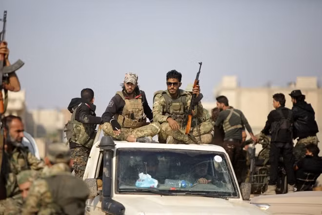 Những chiến binh Syria do Thổ Nhĩ Kỳ hậu thuẫn ở miền Bắc Syria.