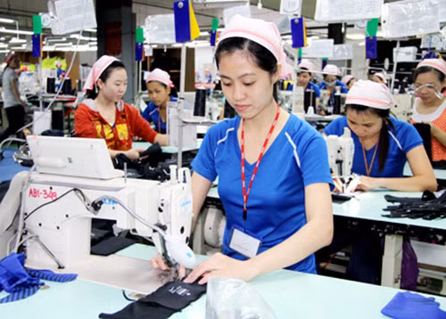 Dự thảo Luật hỗ trợ DNNVV không hỗ trợ tràn lan DN nhỏ theo kiểu bao cấp, phát chẩn. Ảnh minh hoạ internet Dự thảo Luật hỗ trợ DNNVV không hỗ trợ tràn lan DN nhỏ theo kiểu bao cấp, phát chẩn. Ảnh minh hoạ internet