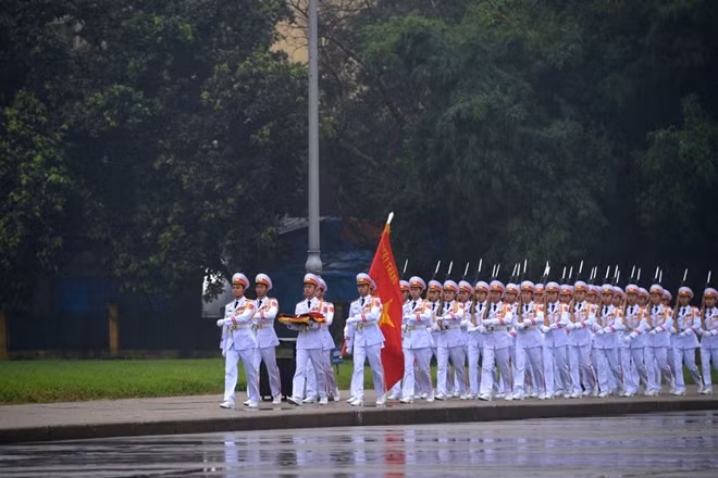 Thời tiết Hà Nội sáng nay có mưa nặng hạt.