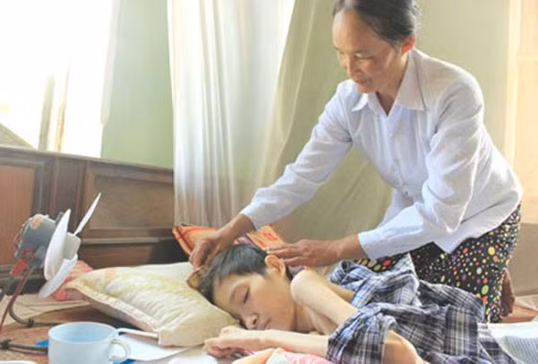 Nga ngày còn nằm dưỡng bệnh.