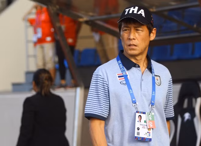 Theo Siam Sport từ khi nhậm chức đến nay ông Nishino chưa thể thắng được Việt Nam. Ảnh: SiamSport.