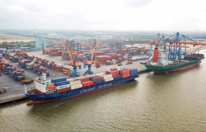Cước vận tải biển tăng kỷ lục gây khó khăn lớn cho doanh nghiệp nhỏ và vừa. Ảnh CTV.