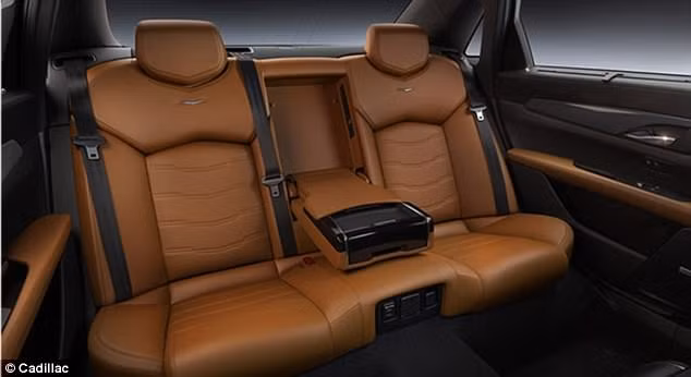 Nội thất sang trọng của Cadillac Plug-In .
