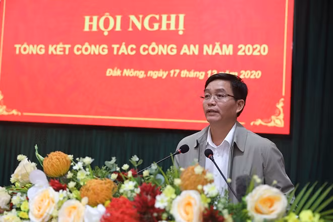 Đồng chí Nguyễn Đình Trung – Chủ tịch UBND tỉnh Đắk Nông phát biểu chỉ đạo tại hội nghị.