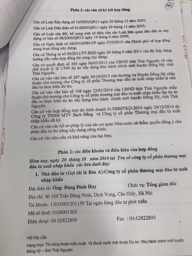 Các hợp đồng đối tượng huy ký với các nạn nhân.
