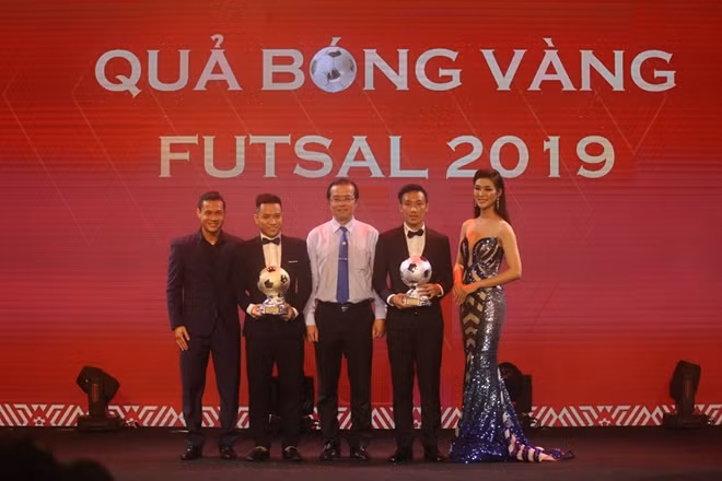 Giải thưởng cho hạng mục fustal. Ảnh: CTV.
