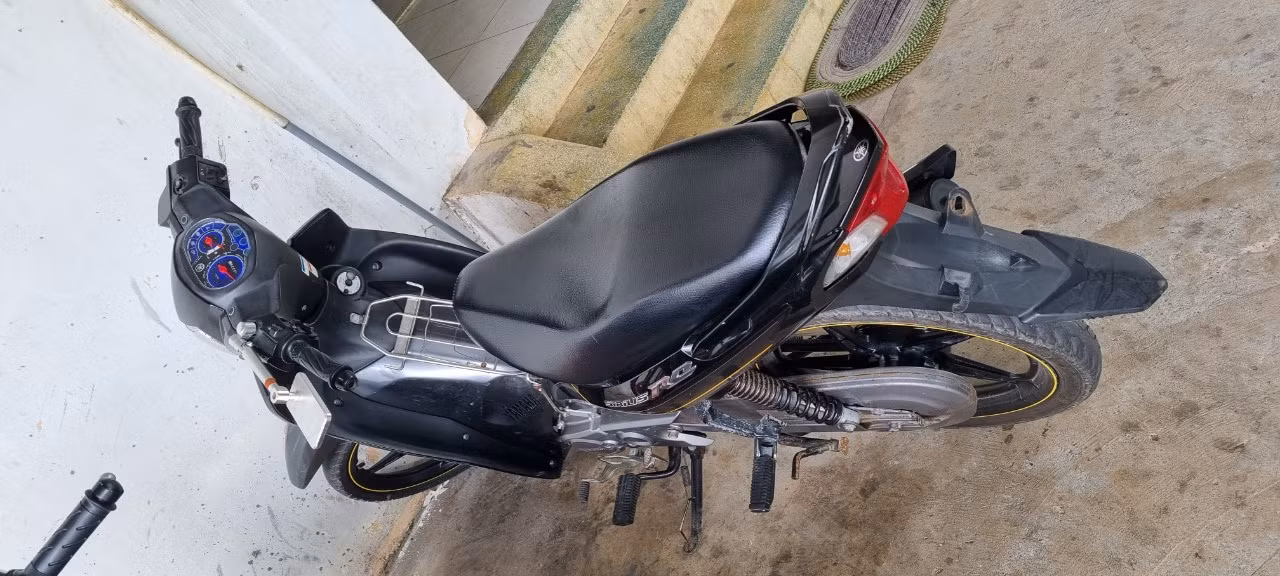 Chiếc xe được tháo biển số trước khi 2 anh em Hào và Phú gây án. Chiếc xe được tháo biển số trước khi 2 anh em Hào và Phú gây án.