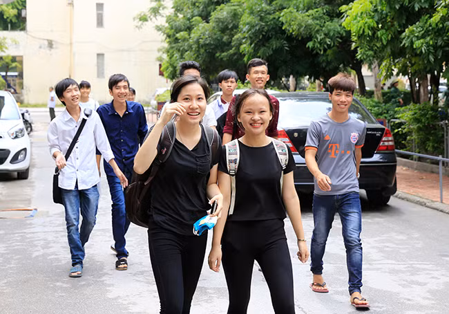 Thí sinh dự thi THPT quốc gia năm 2016. Thí sinh dự thi THPT quốc gia năm 2016.
