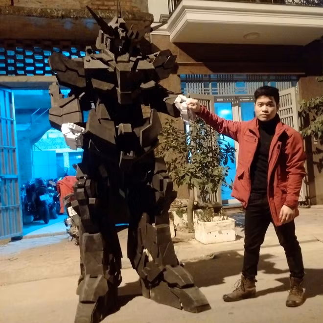 Trang phục cosplay là một thế mạnh của Mười.