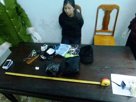 Một đối tượng buôn ma túy tuyến biên giới Hướng Hóa bị Phòng CSĐT tội phạm về ma túy, Công an tỉnh Quảng Trị bắt quả tang.
