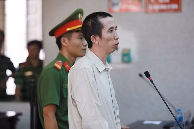 Bị cáo Bùi Văn Công.