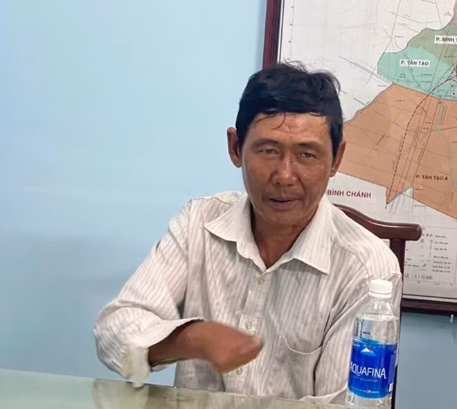 Nghi phạm Phan Văn Quang, tức Chín cụt, khai báo vụ phóng hỏa, giết người.