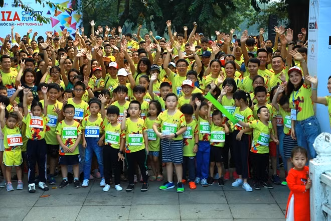 Giải chạy thiện nguyện mang tên Giza Charity Run 2019 -Buid The Future (Mỗi bước sải - Một tương lai) diễn ra tại Công viên Thống Nhất, Hà Nội. vào ngày 17-11.