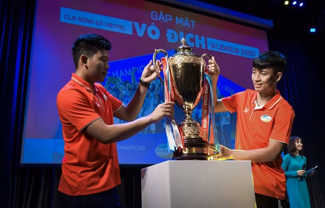 Sau 2 năm lên chơi V.league, Viettel FC đã đoạt được Cup vô địch.