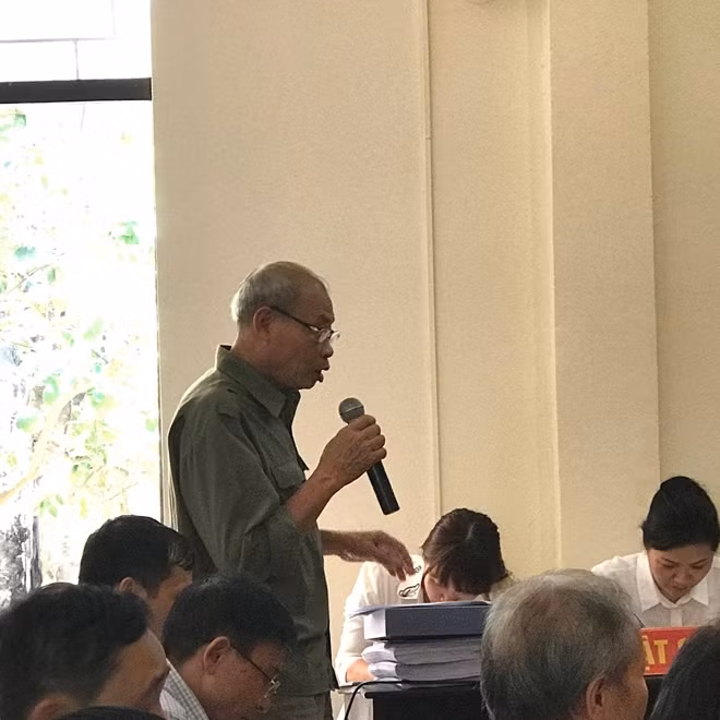 Bị cáo Triển.