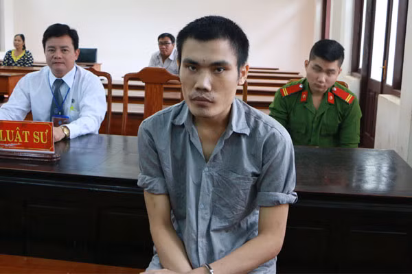 Bị cáo Hậu tại phiên xét xử. Bị cáo Hậu tại phiên xét xử.
