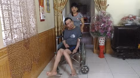 Hơn 13 năm qua, chị Yến là chỗ dựa để anh Bình thấy cuộc sống có ý nghĩa.