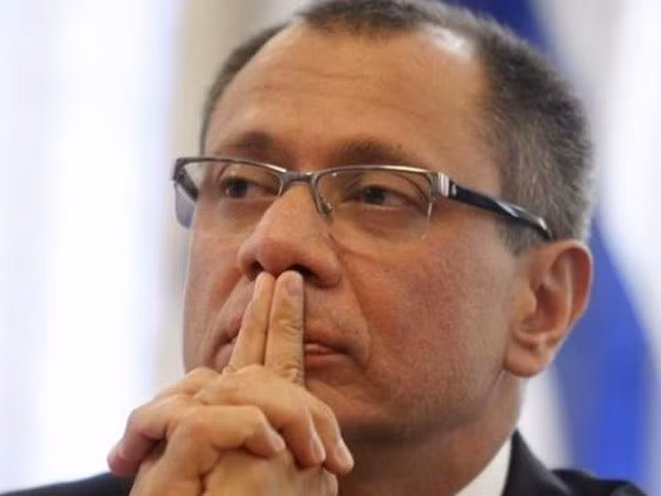 Ông Jorge Glas. Ông Jorge Glas.