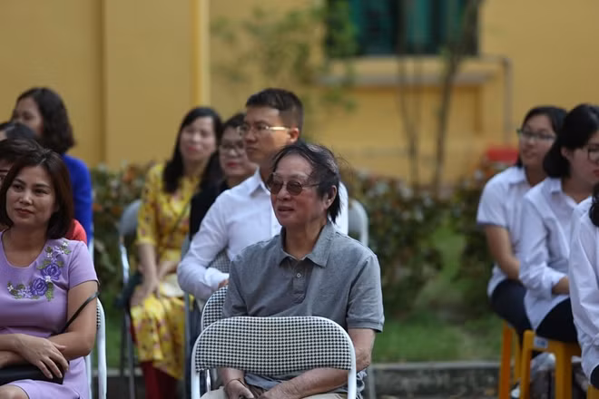 Đạo diễn điện ảnh Đặng Nhật Minh có mặt trong buổi lễ.