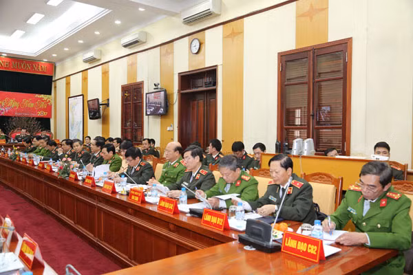 Các đại biểu tham dự Hội nghị Các đại biểu tham dự Hội nghị