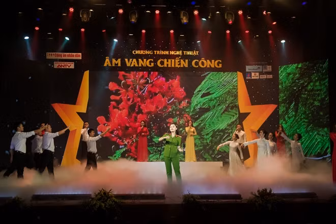 Chương trình “Âm vang chiến công” trở thành chương trình thường niên của Báo Công an nhân dân.