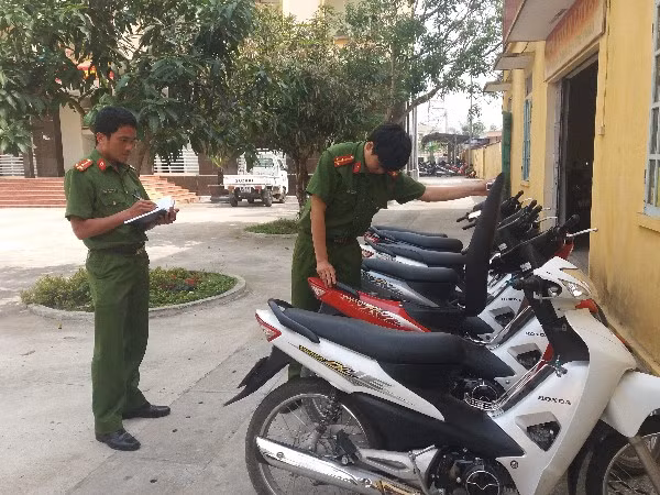 Tang vật của một số vụ án trộm cắp xe máy.