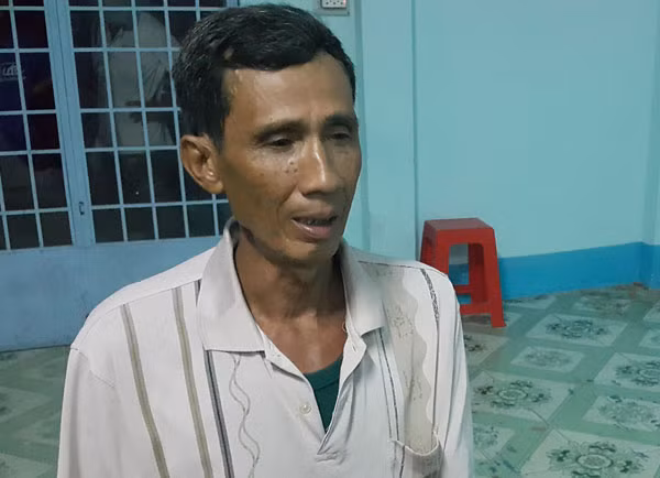 Đối tượng Em.