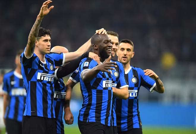 Inter sẽ đá trận lượt về ở vòng 1/16 Europaleague vào thứ 6 tới trên sân không khán giả. Ảnh: Reuters.