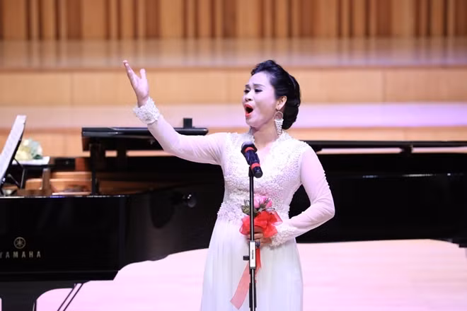 Với Đào Tố Loan, hạnh phúc là được hát Opera.